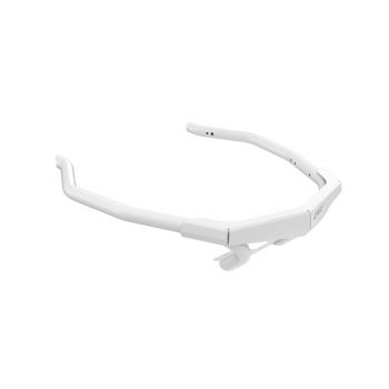 Explorer front bumper, white
